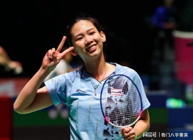 他们以强劲 他们以强劲